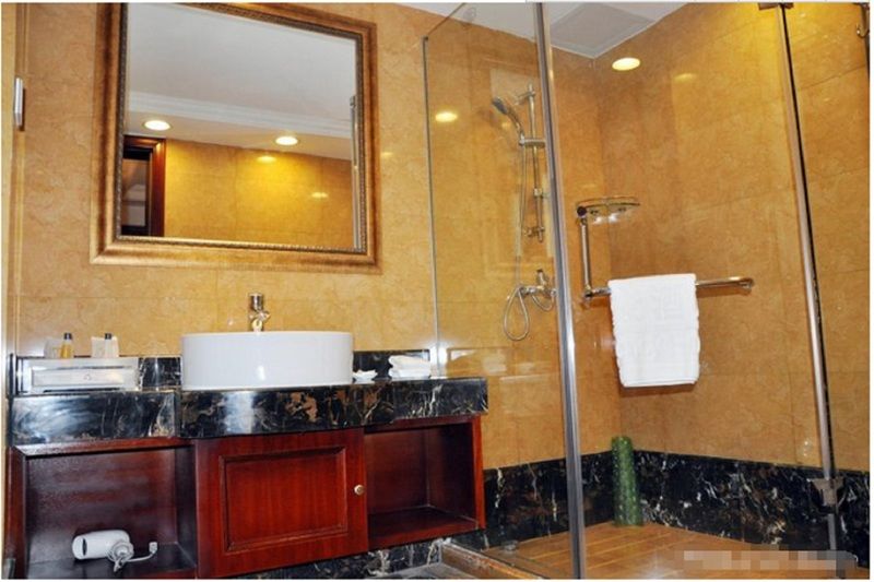 Borman Hotel Guangzhou Panyu Qiaonan Aoyuan Plaza Luaran gambar